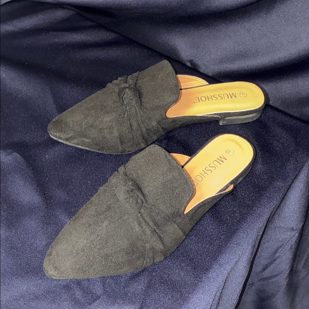 MUSSHOE Women's Elegant Black Mules
